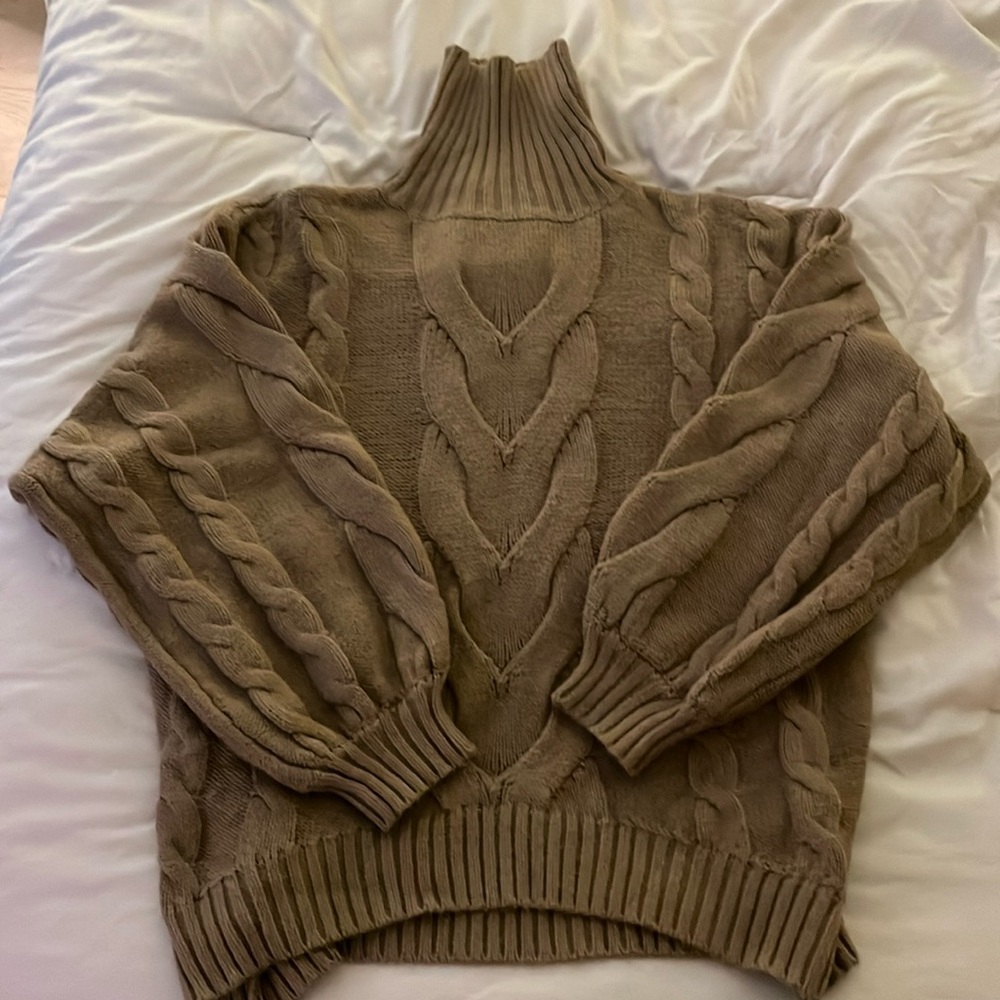 New VICI x Amber Turtleneck Sweater